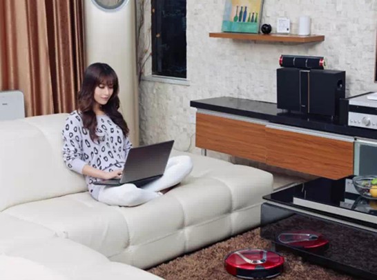 讓清潔成為一種享受：搭載有fpc的智能掃地機(jī)器人