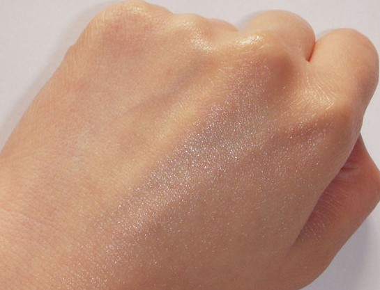 fpc:長待空調(diào)房的來 怎么做才能皮膚一級棒？